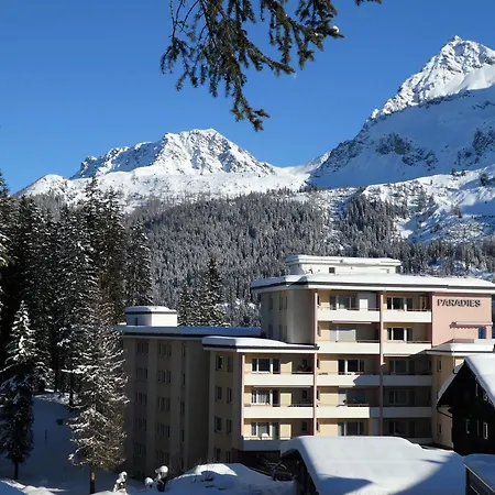 Appartement Paradies 210 *