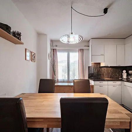 Paradies 210 Lägenhet Arosa
